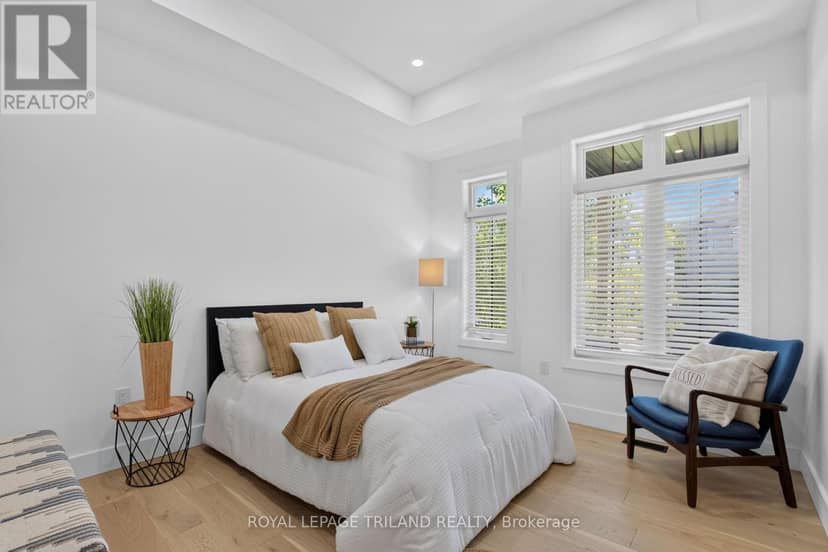 1757 Upper West Avenue — photo 7 of 40