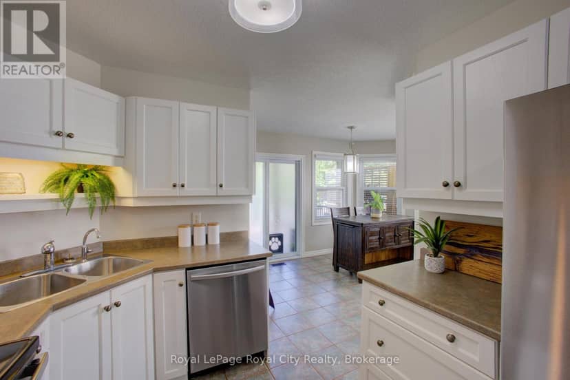 830 Scotland Street — photo 19 of 40