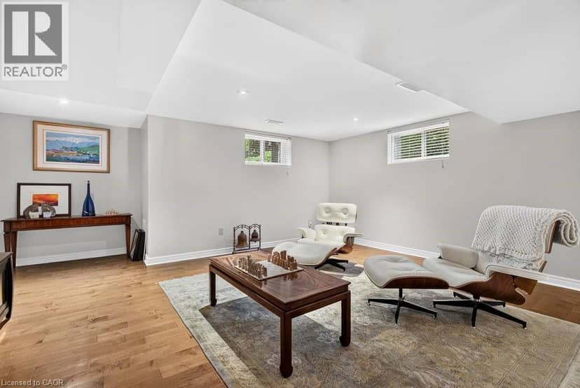 3312 LAKELAND Crescent — photo 33 of 40