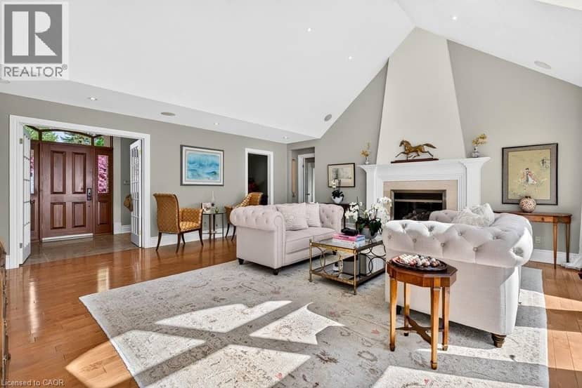 3312 LAKELAND Crescent — photo 4 of 40