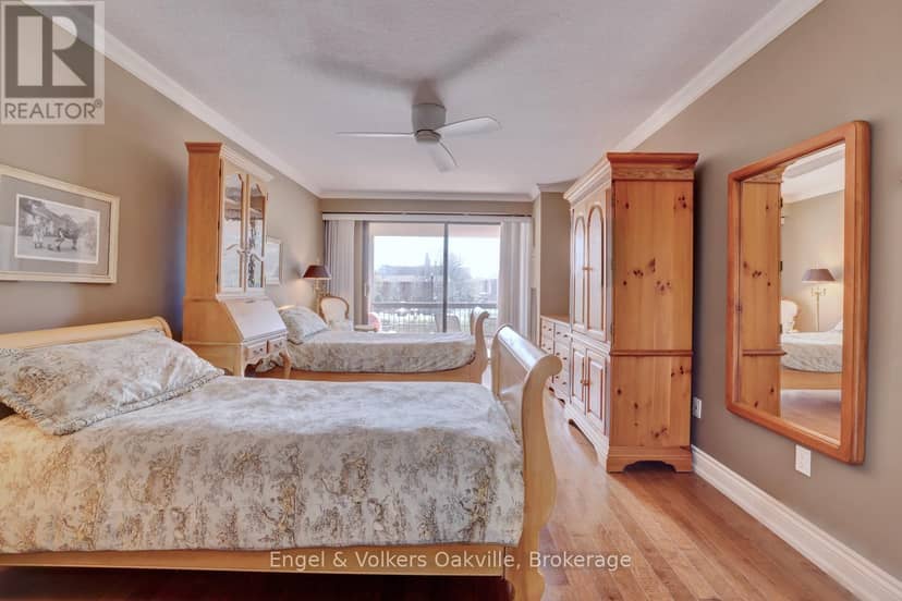 205 - 2180 Marine Drive — photo 23 of 40