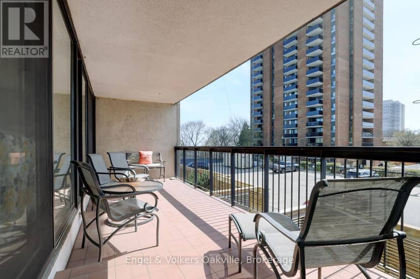 205 - 2180 Marine Drive — photo 30 of 40