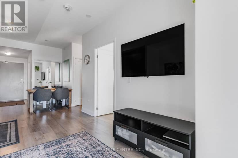 309 - 3220 Sheppard Avenue E — photo 34 of 40