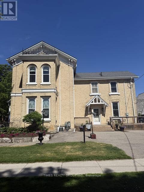 220 Hibernia Street, Stratford, photo 3