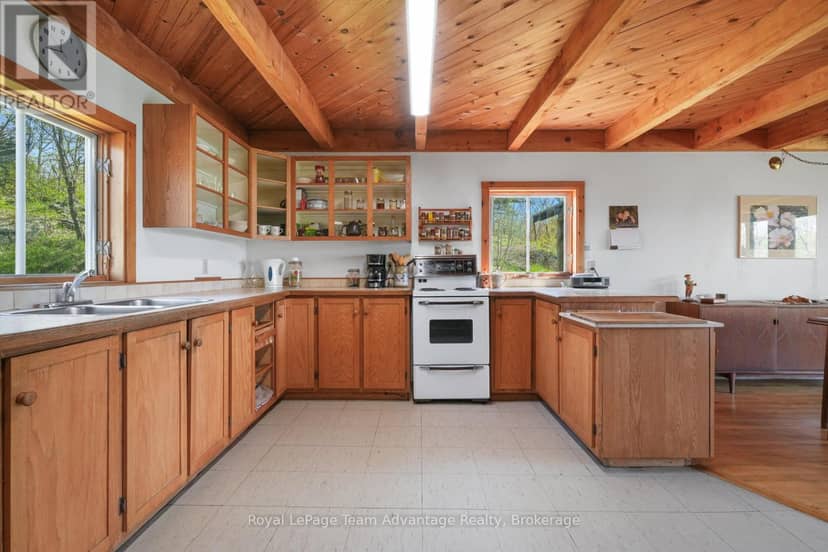 315 Lorimer Lake Road — photo 11 of 40