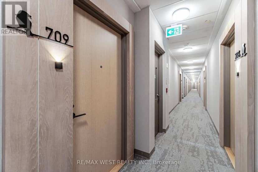 218 - 60 George Butchart Drive, Toronto, photo 5