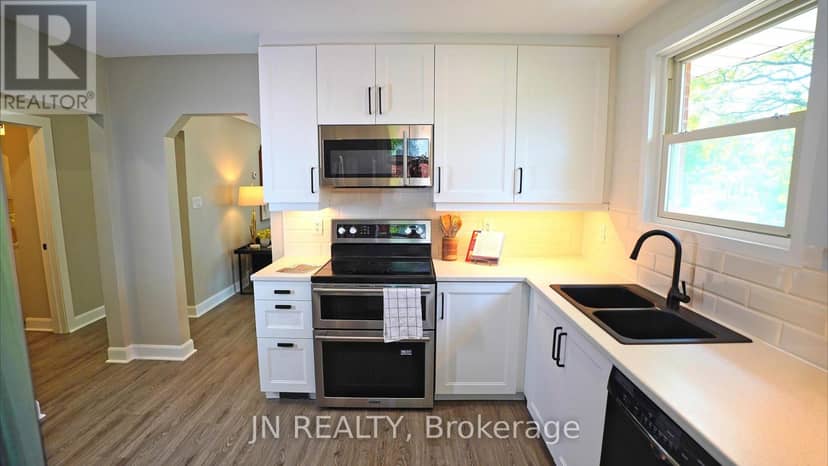 1100 Bruce Street — photo 14 of 29