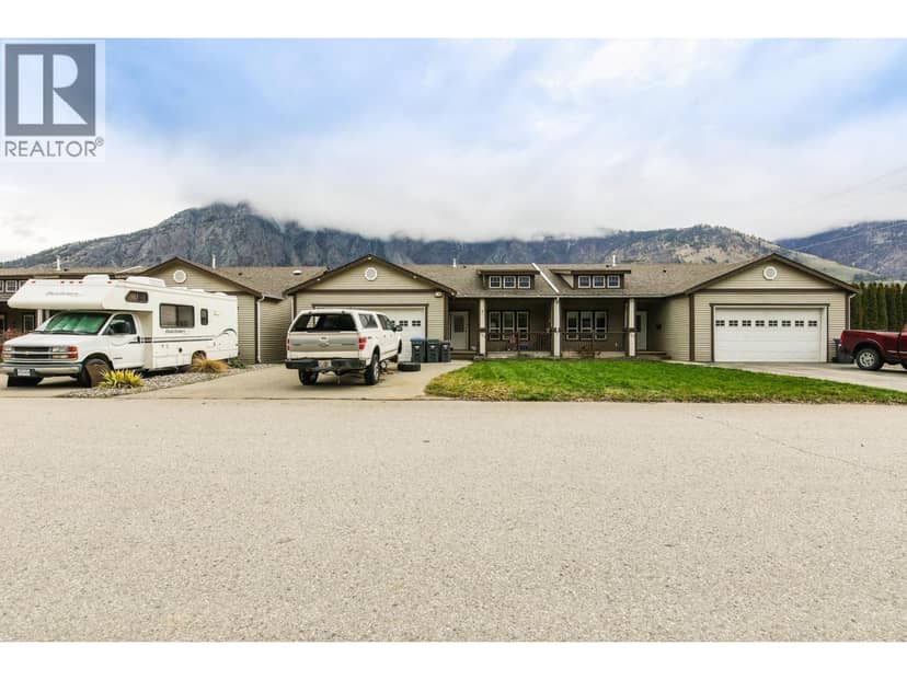 703 9TH Avenue, Keremeos