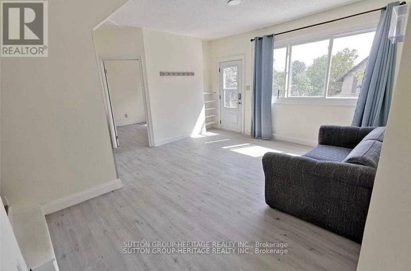 717 King Street W, Kingston, photo 4