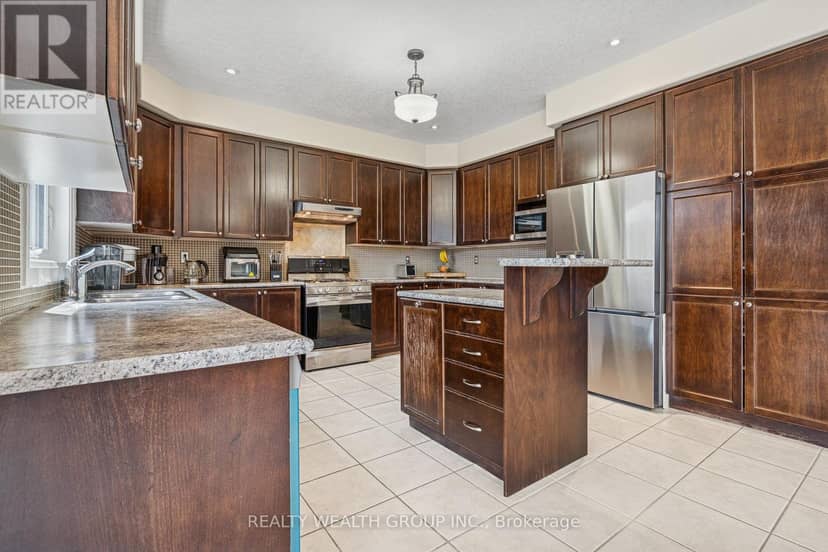 896 Booth Avenue — photo 8 of 29