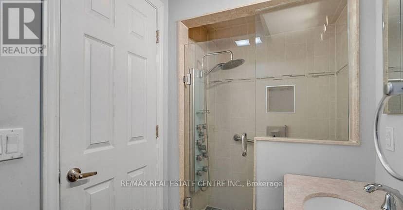 1011 Pearson Drive — photo 28 of 40