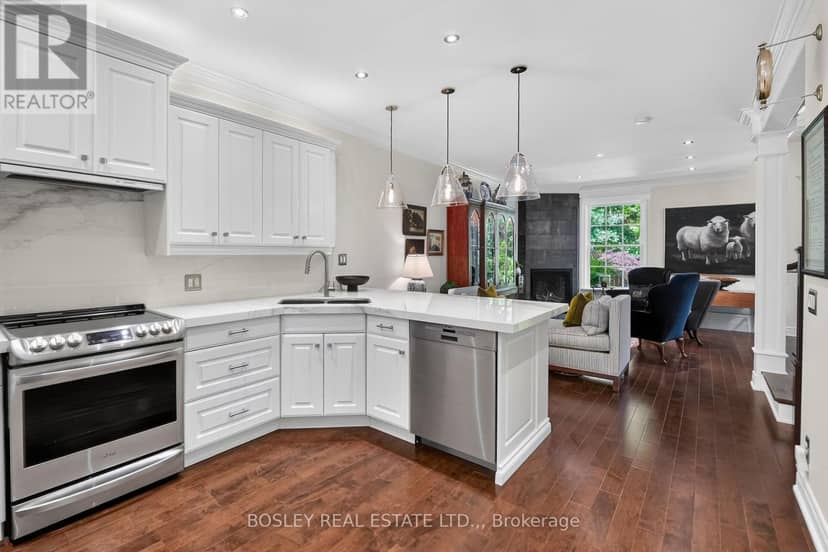 5-175 Queen Street — photo 3 of 40