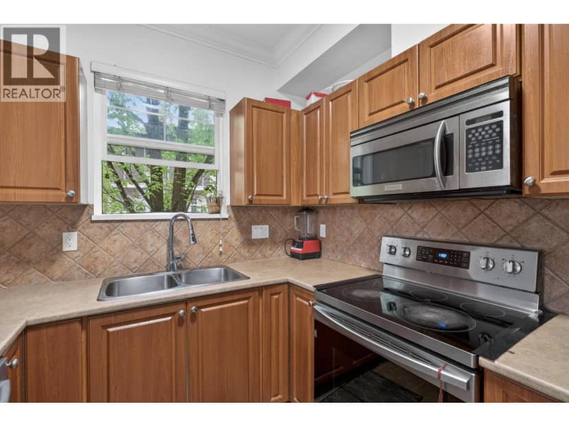 25 1010 EWEN AVENUE, New Westminster, photo 4