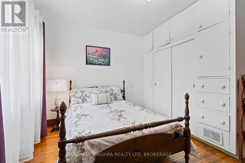 63 Wilton Avenue — photo 16 of 35