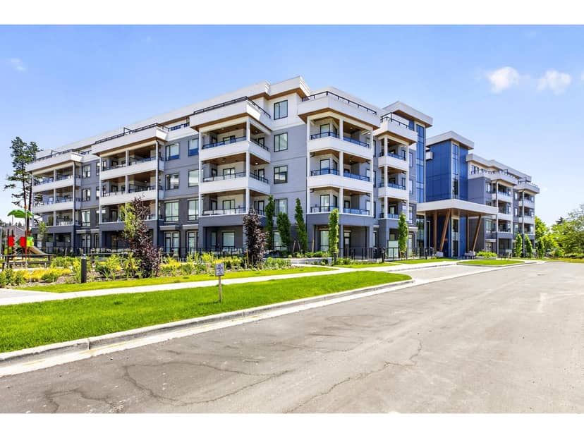 220 6220 GOOSEBERRY DRIVE, Surrey