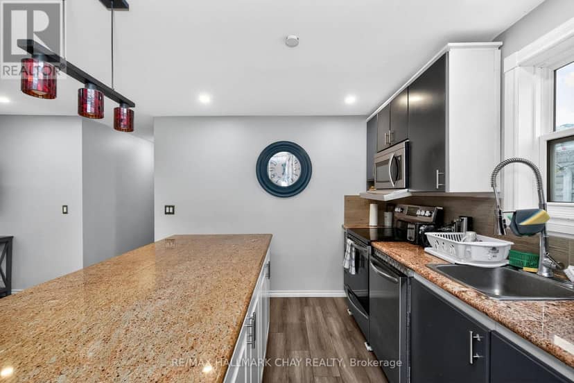 371 Barrie Road, Orillia, photo 8