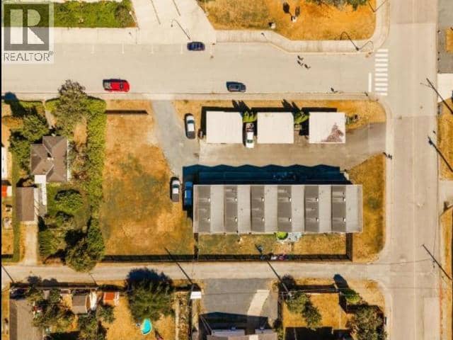 3915 SELKIRK AVE, Powell River
