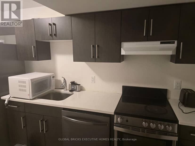31 Saffron Way — photo 5 of 40