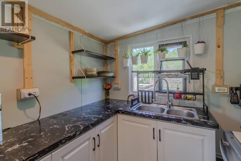 1115 Weymouth Falls Road — photo 13 of 29
