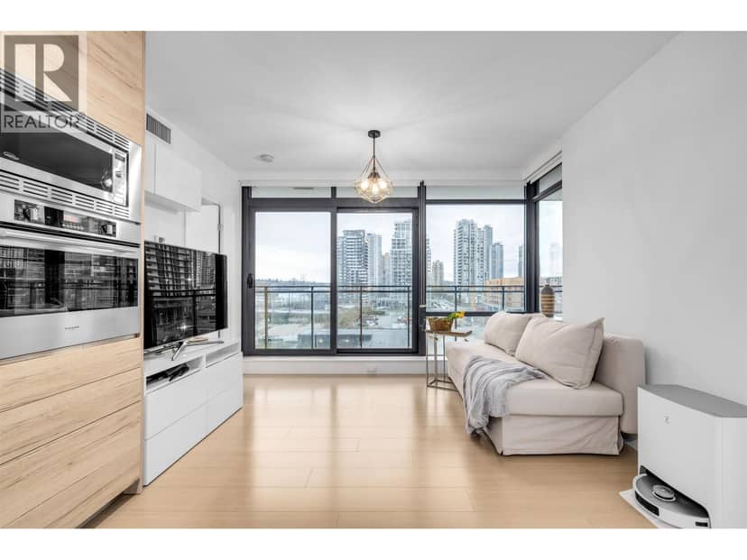 1008 2378 ALPHA AVENUE, Burnaby, photo 3