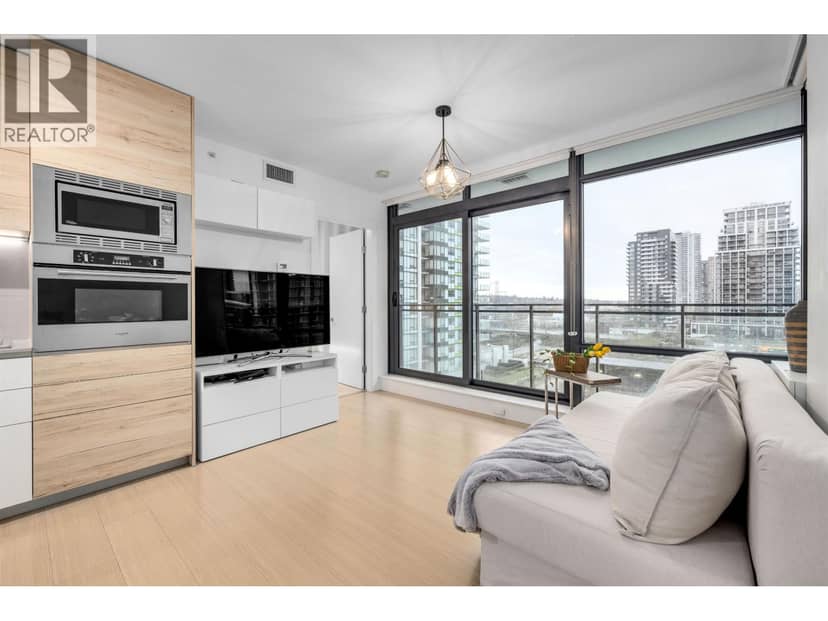 1008 2378 ALPHA AVENUE, Burnaby, photo 4