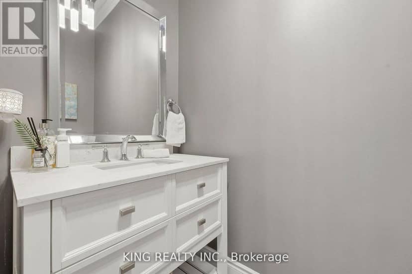 76 Chesney Crescent — photo 17 of 40
