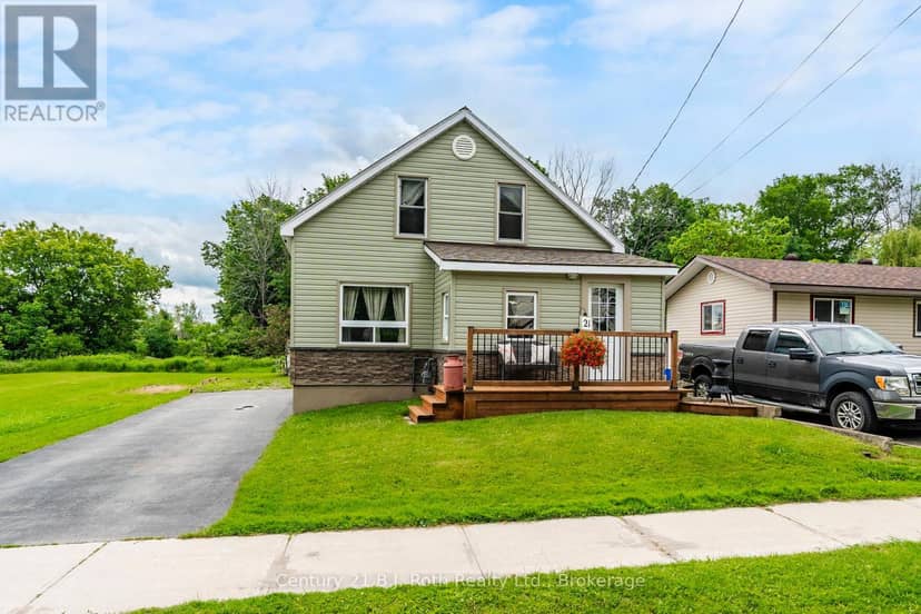 21 Maple Street — photo 2 of 40