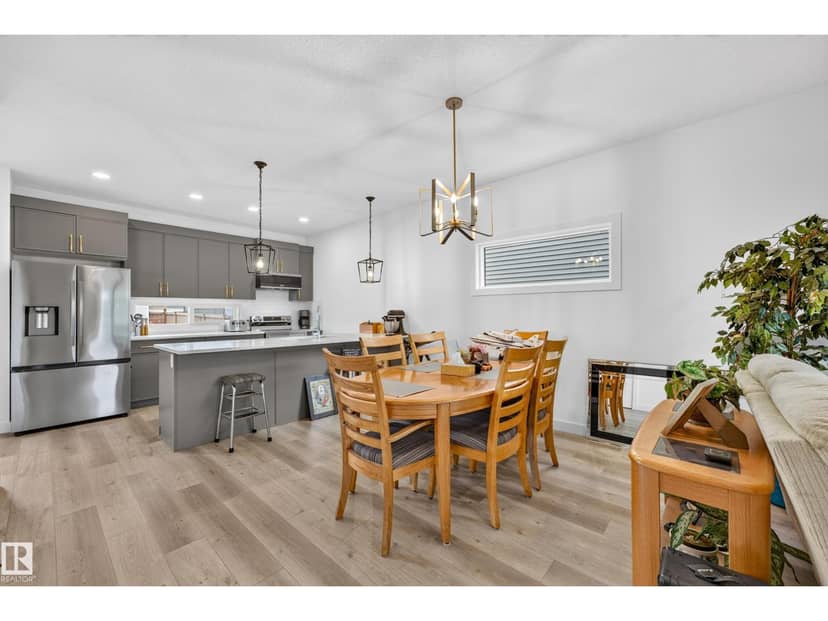 104 Kidd Cr — photo 9 of 40