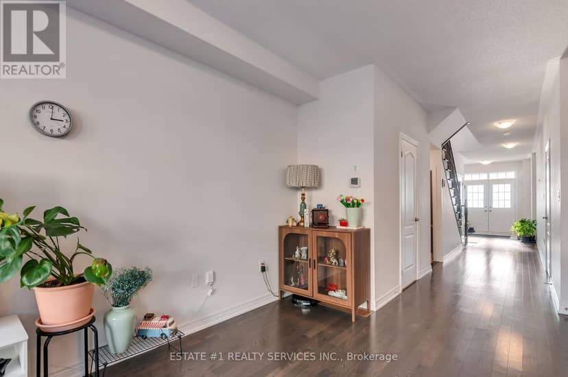116 Mutrie Boulevard — photo 11 of 35