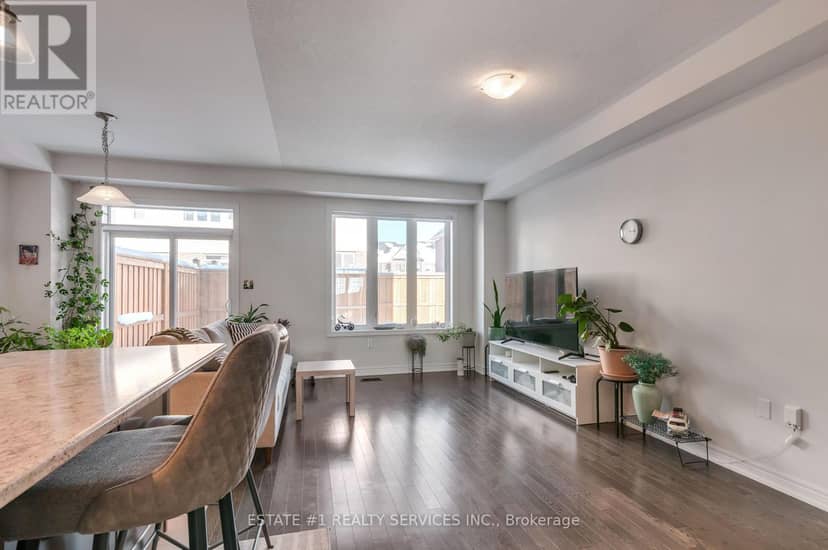 116 Mutrie Boulevard — photo 9 of 35
