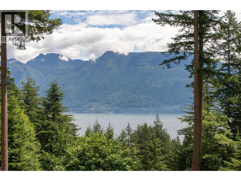 393 CREEK ROAD, Bowen Island