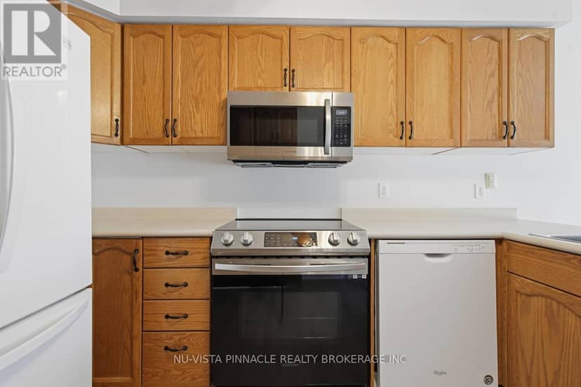 13 - 825 Shelborne Street — photo 10 of 40