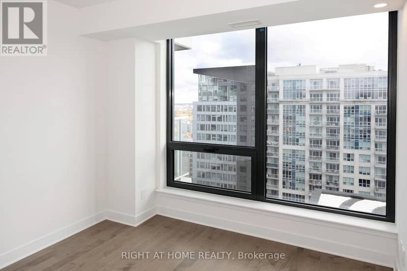 2508 - 180 George Street — photo 16 of 40