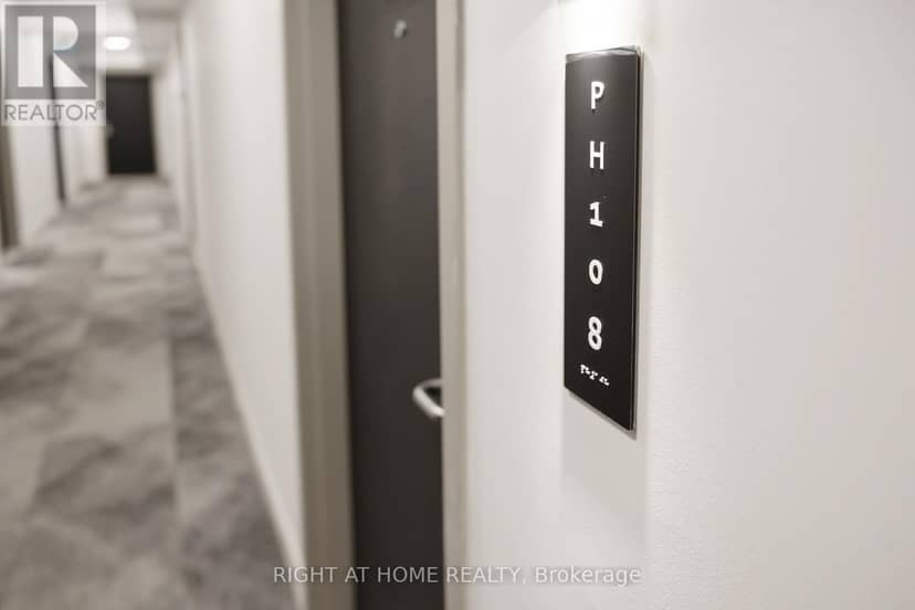 2508 - 180 George Street — photo 4 of 40