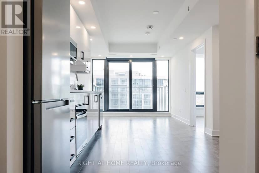 2508 - 180 George Street — photo 5 of 40