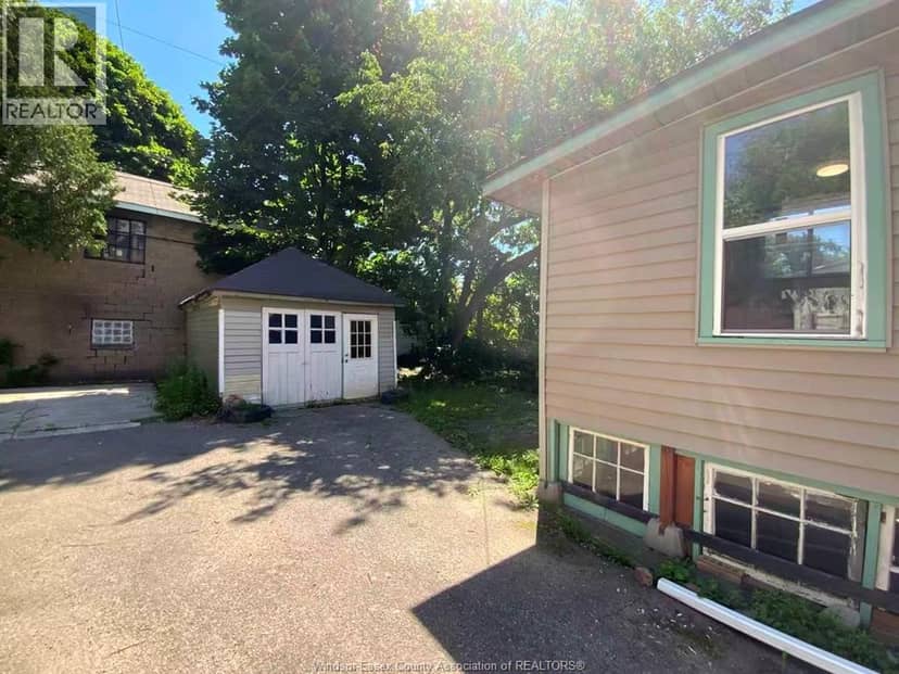 356 Rankin Ave — photo 2 of 5