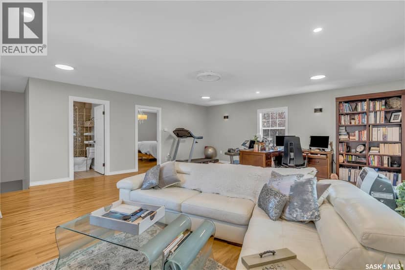 3120 Rae STREET — photo 35 of 40