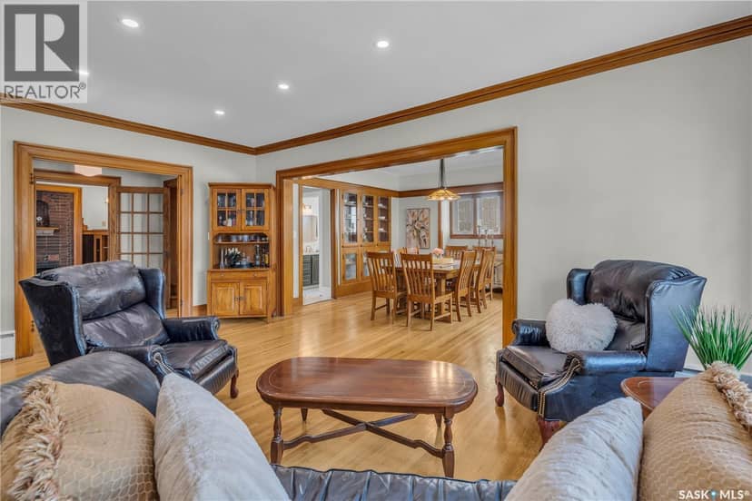 3120 Rae STREET — photo 8 of 40