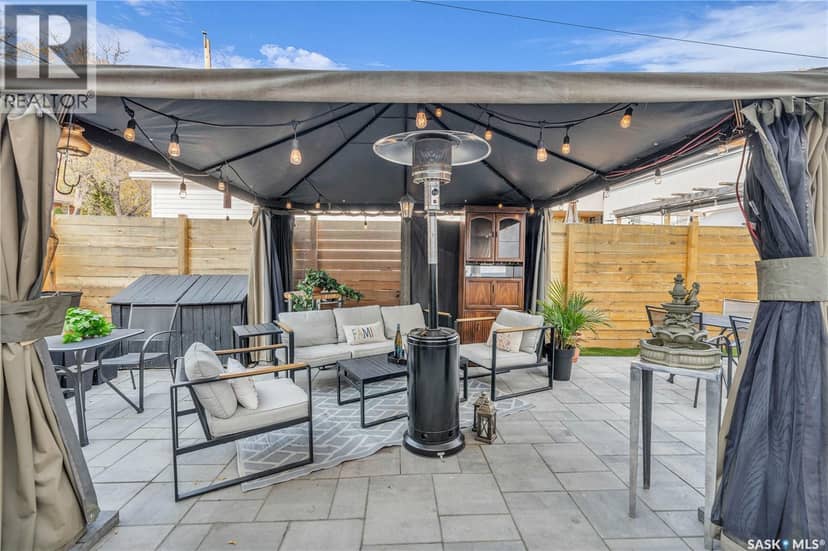 3120 Rae STREET — photo 4 of 40