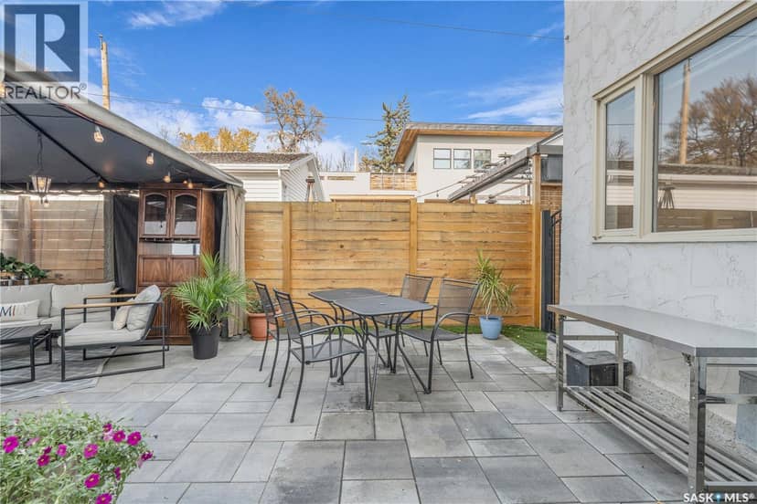 3120 Rae STREET — photo 5 of 40