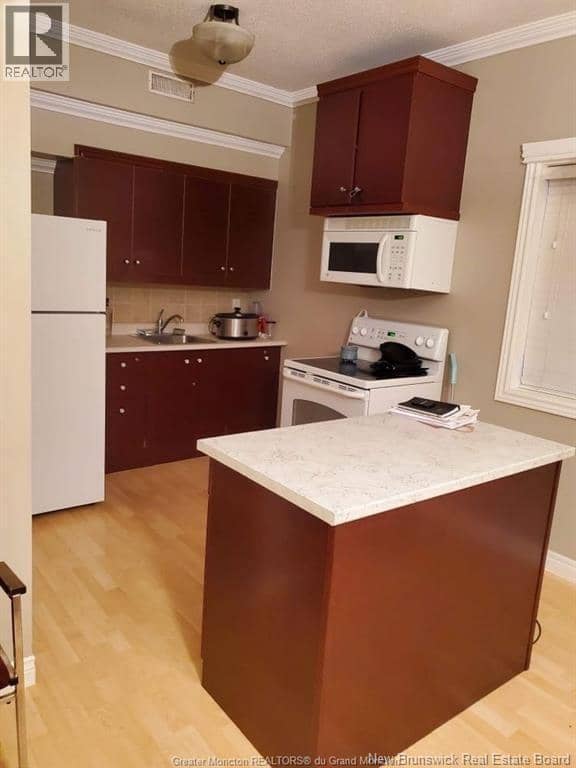 20 Roseberry Street, Campbellton, photo 8