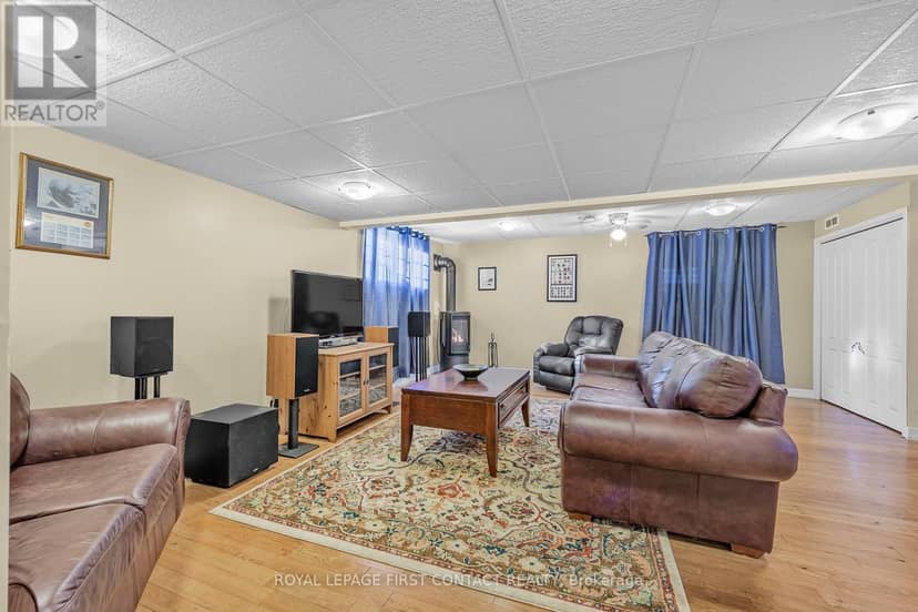 93 Bayshore Drive — photo 22 of 40