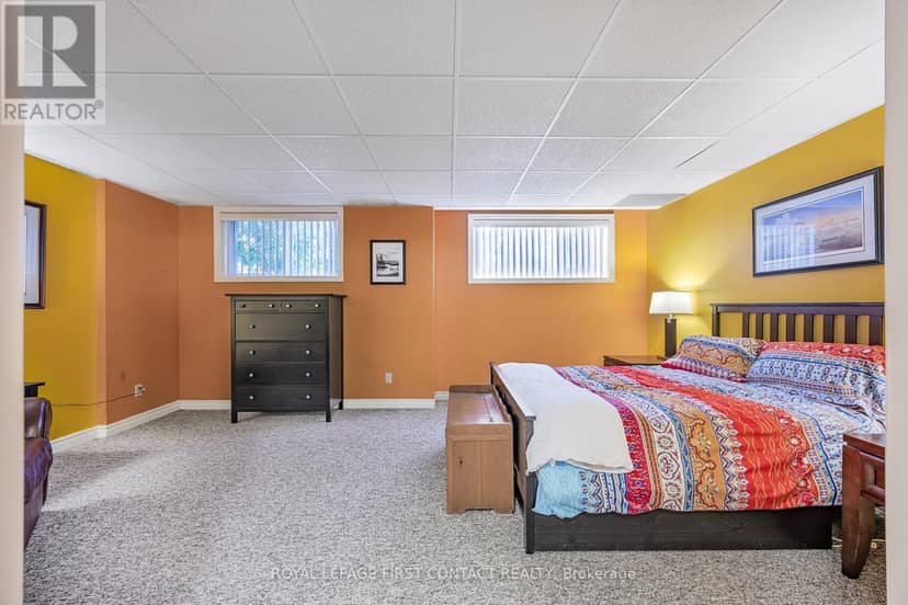 93 Bayshore Drive — photo 23 of 40