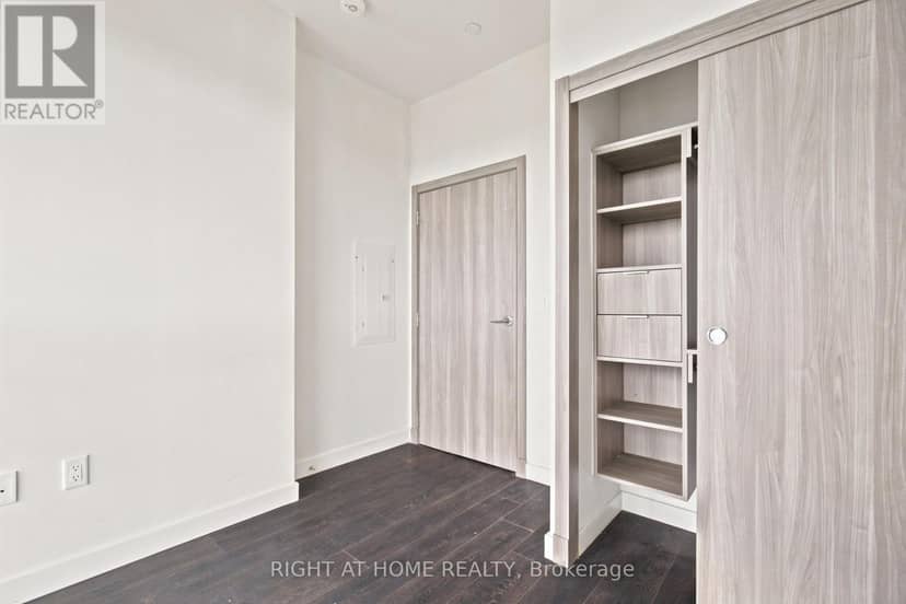 2107 - 25 McMahon Drive — photo 12 of 22