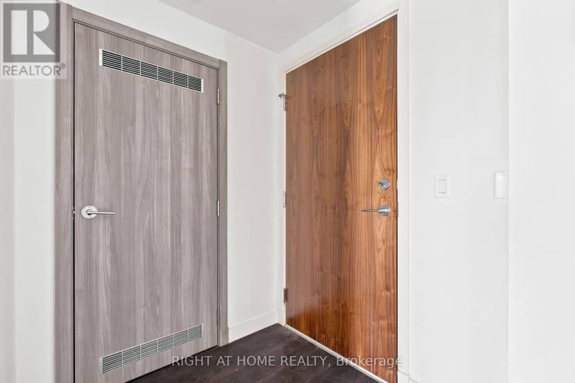 2107 - 25 McMahon Drive — photo 5 of 22