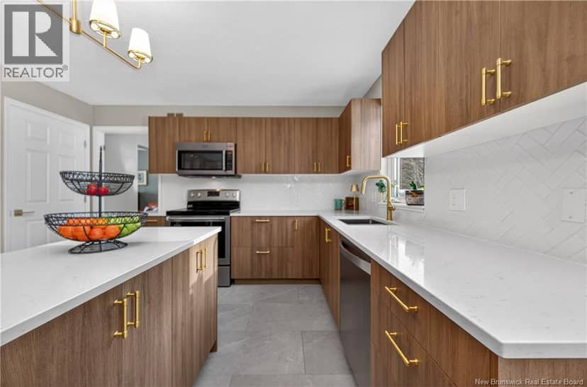 523 Alphee Street — photo 14 of 40