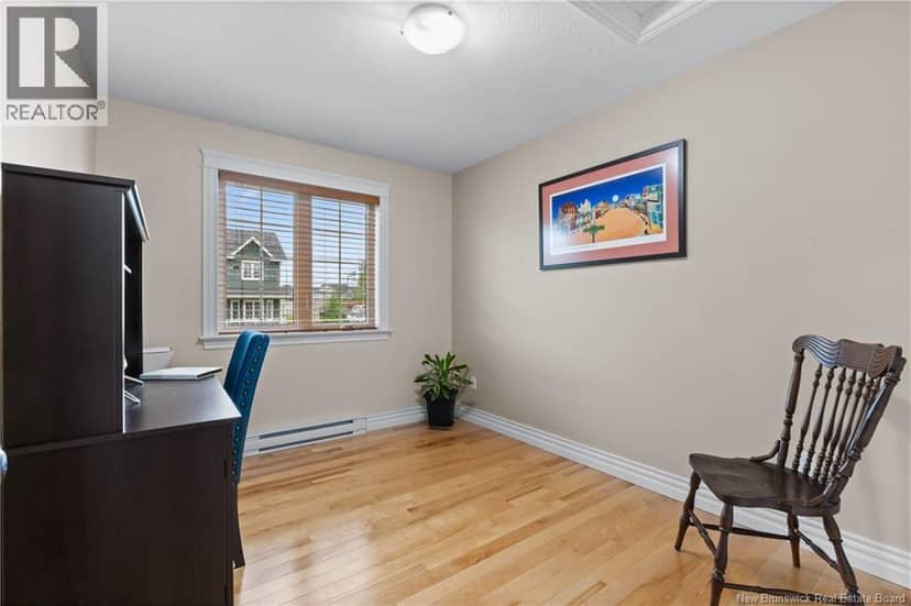 253 Chatellerault Street — photo 18 of 36