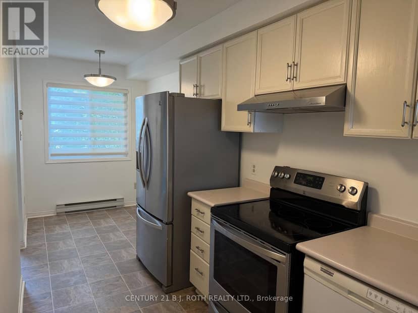 2 - 2 Laguna Parkway — photo 3 of 21