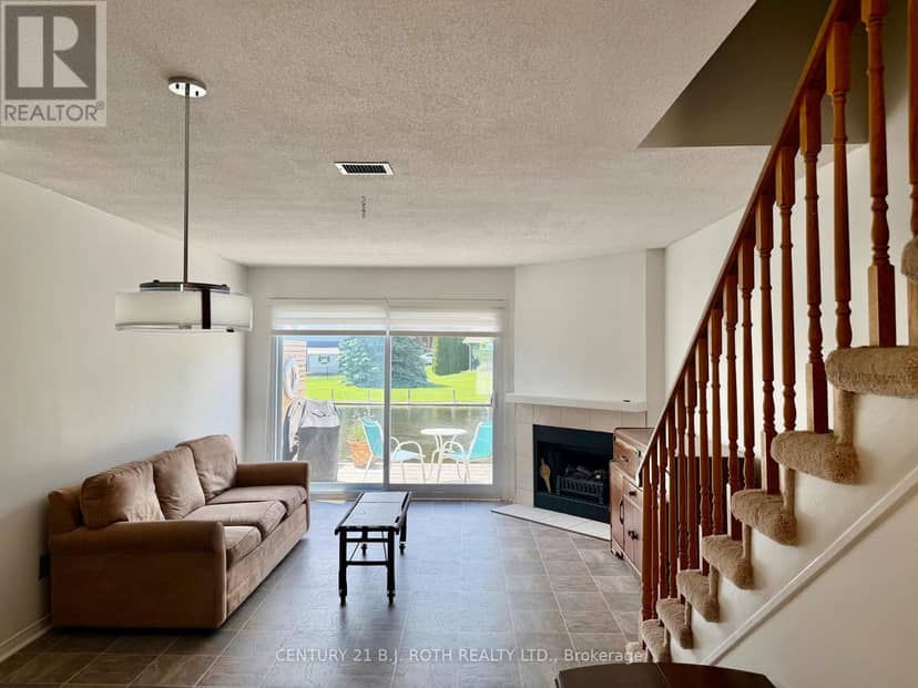 2 - 2 Laguna Parkway — photo 8 of 21
