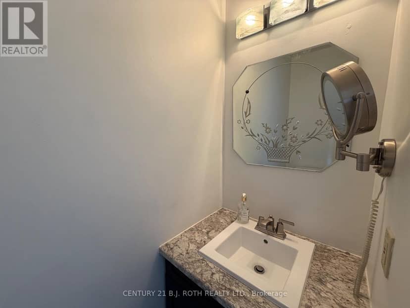 2 - 2 Laguna Parkway — photo 9 of 21